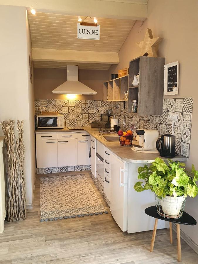 La Chamade Maison De Village Climatisee Lapalud 外观 照片
